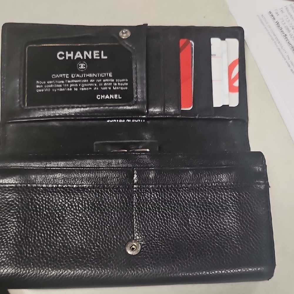 CHANEL Black Leather Card Holder